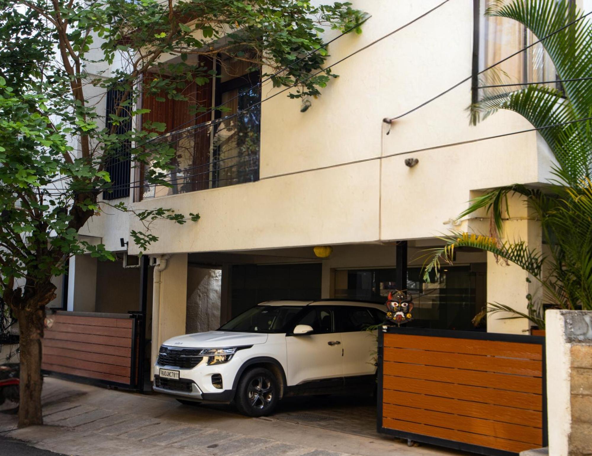 Mystic Apartotel Hebbal Bangalore Exterior photo